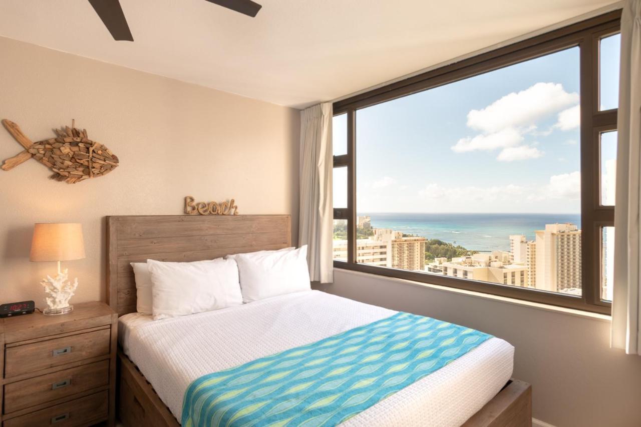 Deluxe 32Nd Floor Condo - Gorgeous Ocean Views, Free Wifi & Parking! Honolulu Exterior foto