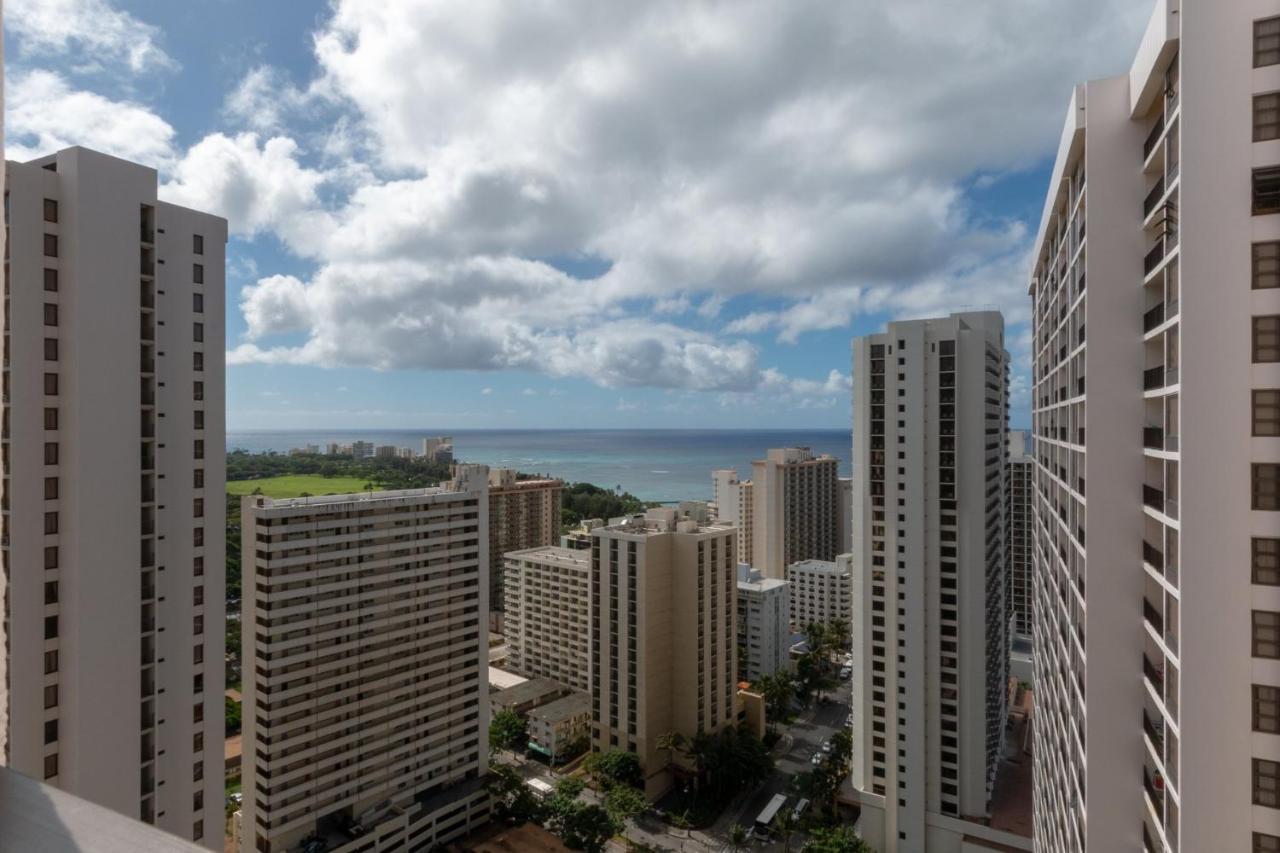 Deluxe 32Nd Floor Condo - Gorgeous Ocean Views, Free Wifi & Parking! Honolulu Exterior foto